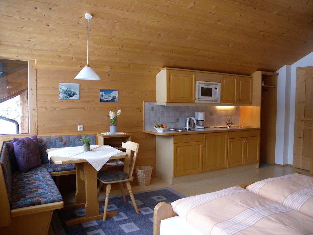 Appartments Haus Monika Schoppernau Pokoj fotografie