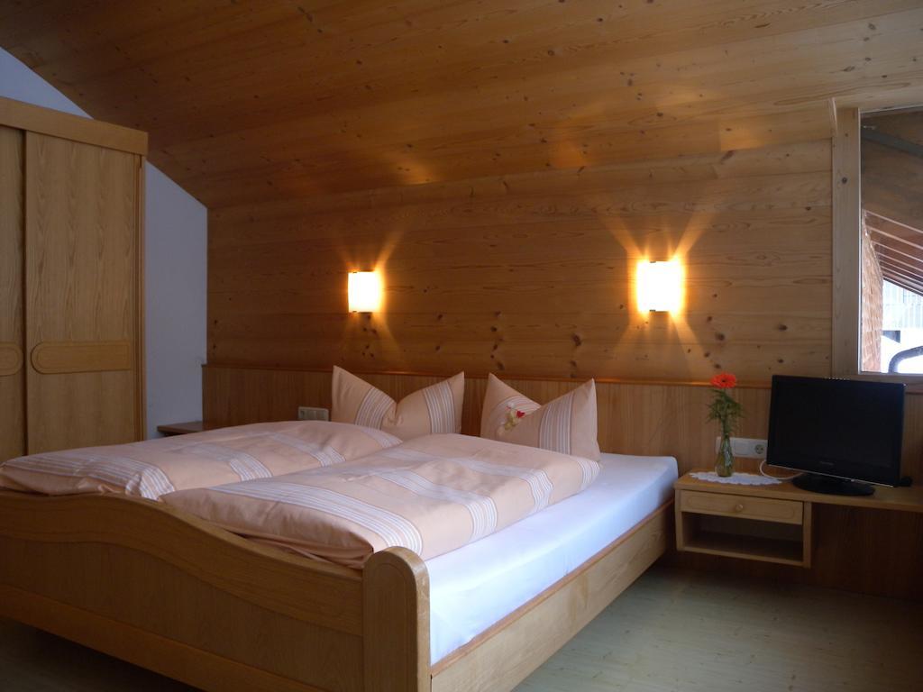 Appartments Haus Monika Schoppernau Pokoj fotografie